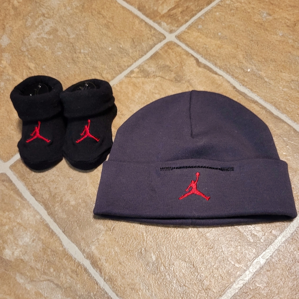 Baby Jordan hat and booties
